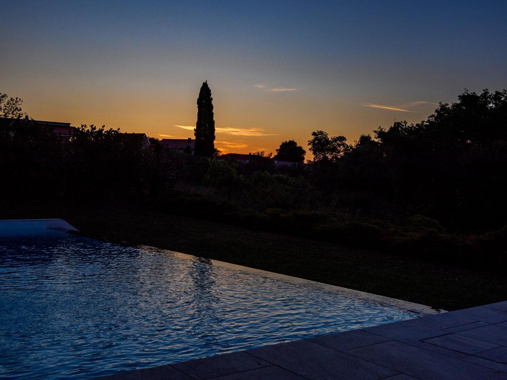 Sea View Villa Sun Sea & Fire Крница Экстерьер фото
